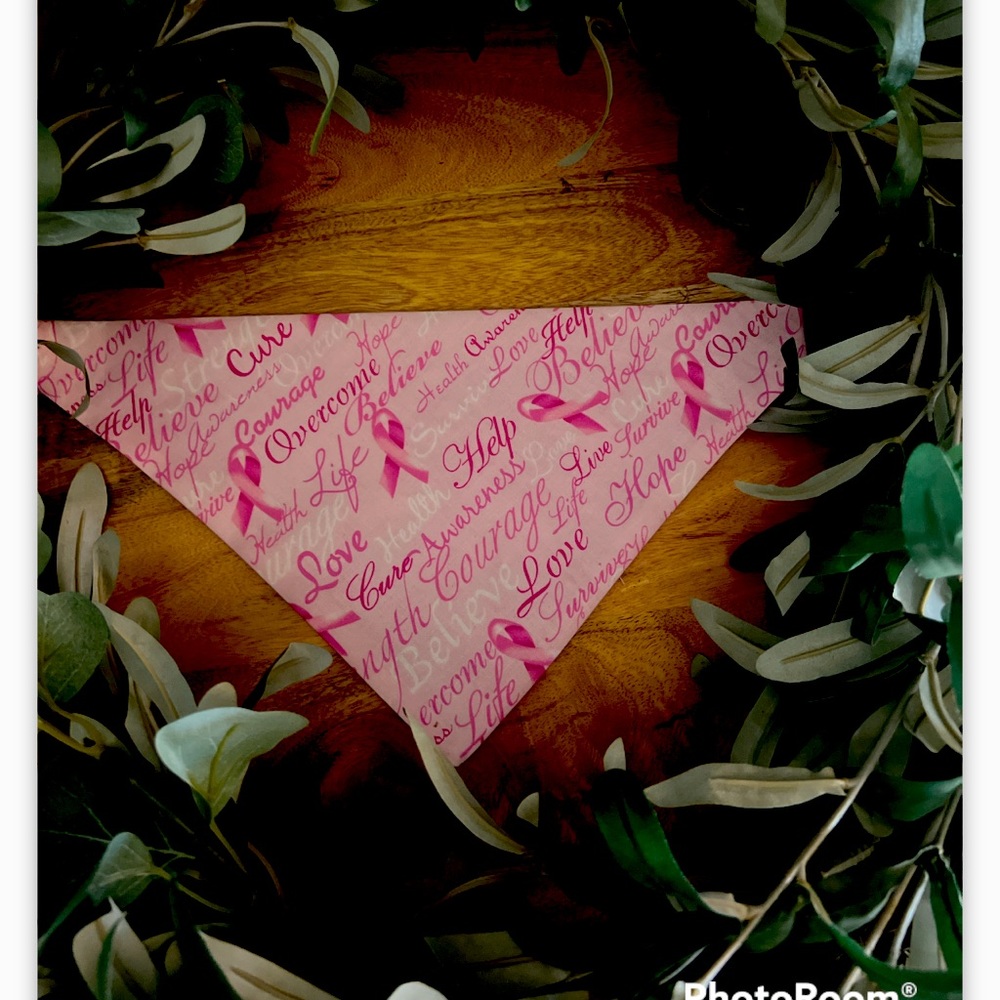 Personalized dog bandannas